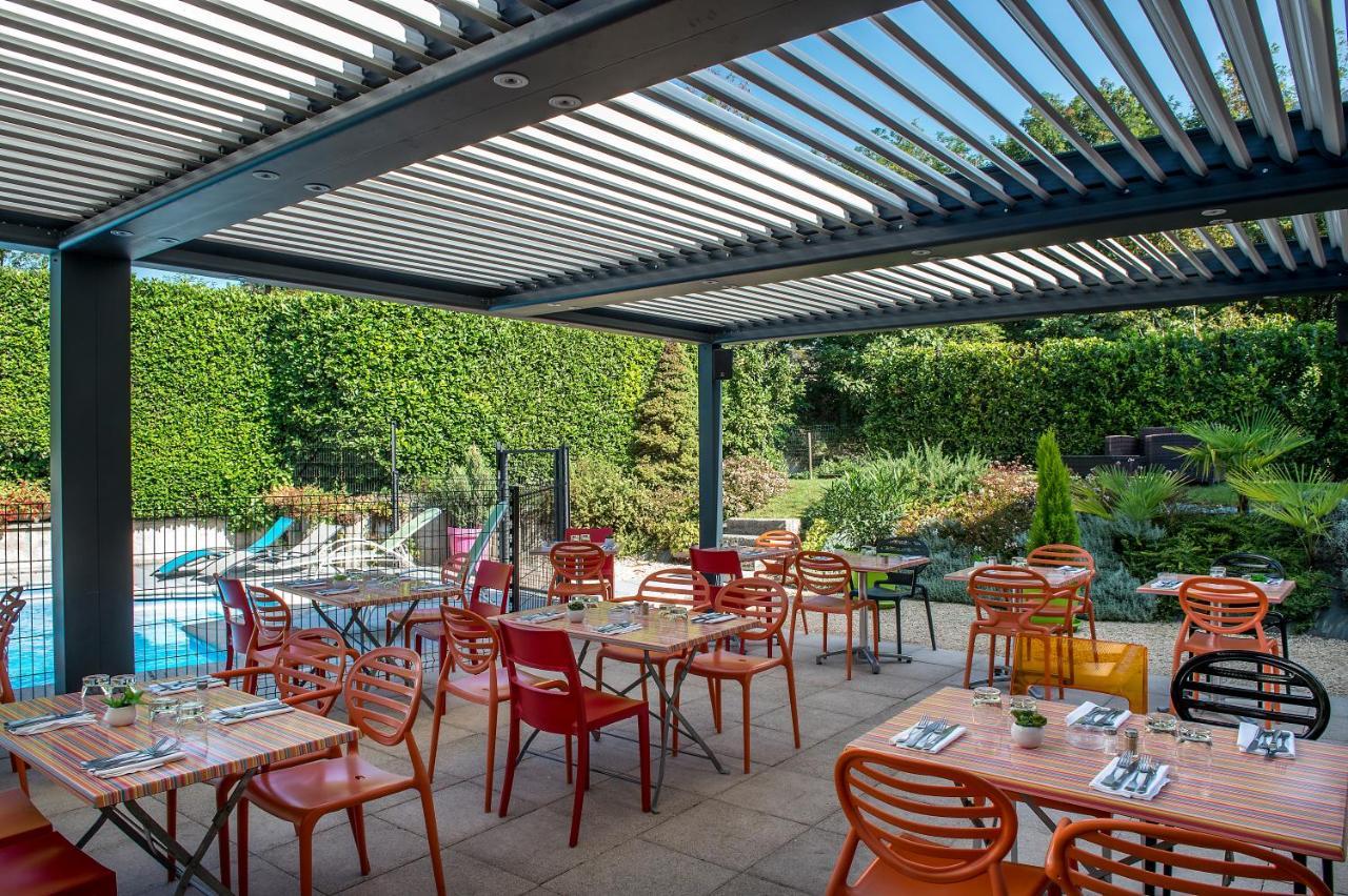 Hotel Logis Le Relais De Sassenage Exterior foto