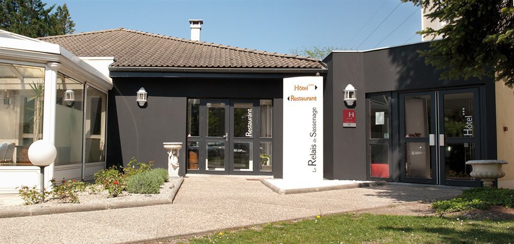 Hotel Logis Le Relais De Sassenage Exterior foto